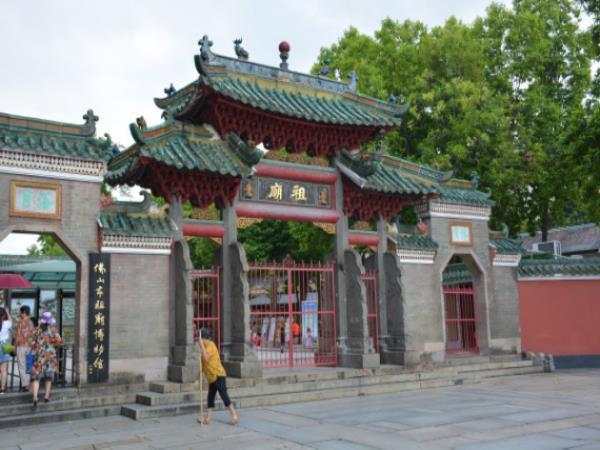 佛山中式花園景觀設(shè)計（佛山中式花園景觀設(shè)計招聘）