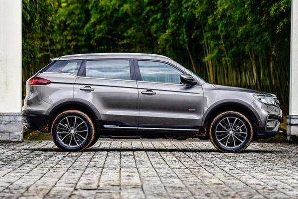 10萬左右的車排行榜suv（自動擋10萬左右的車排行榜SUV）