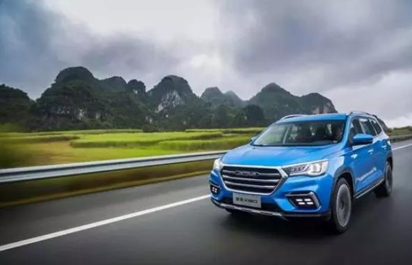 10萬左右的車排行榜suv（自動擋10萬左右的車排行榜SUV）