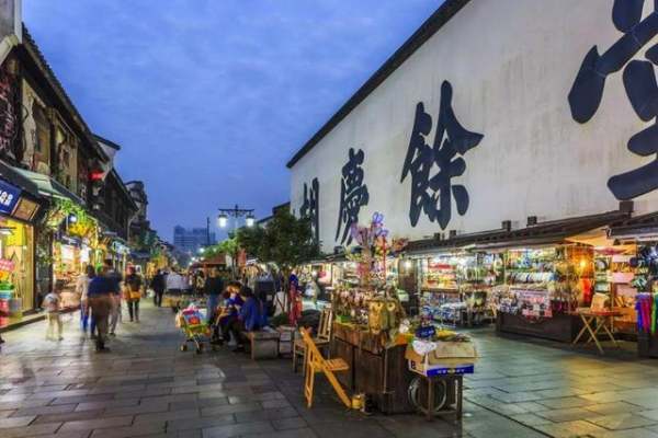 杭州特色步行街（杭州特色步行街在哪里）